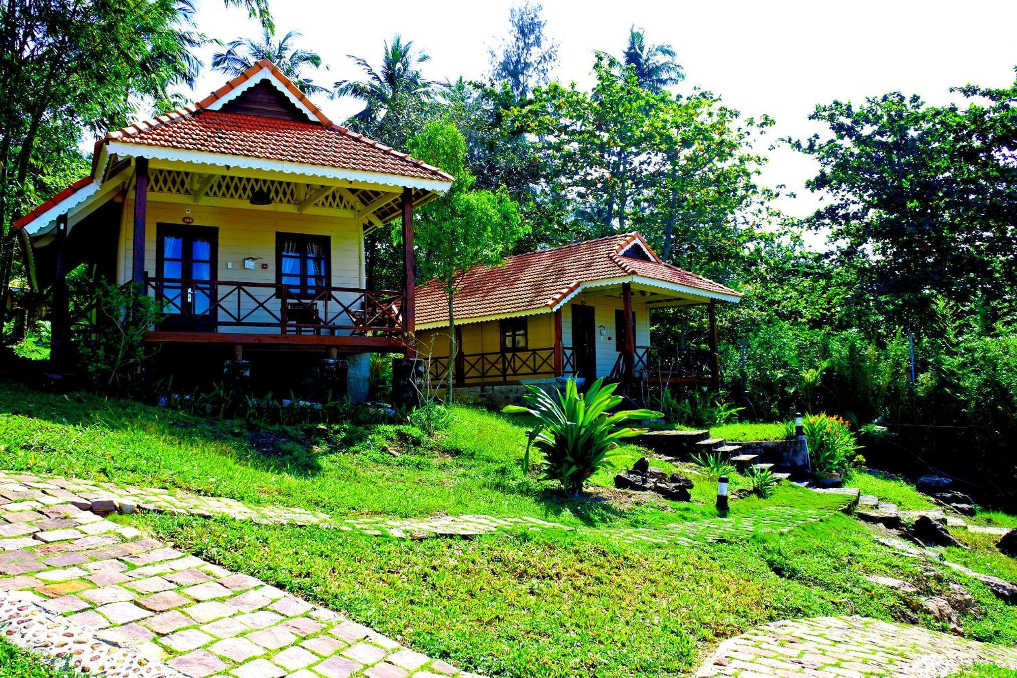 Bungalow - Beach Front