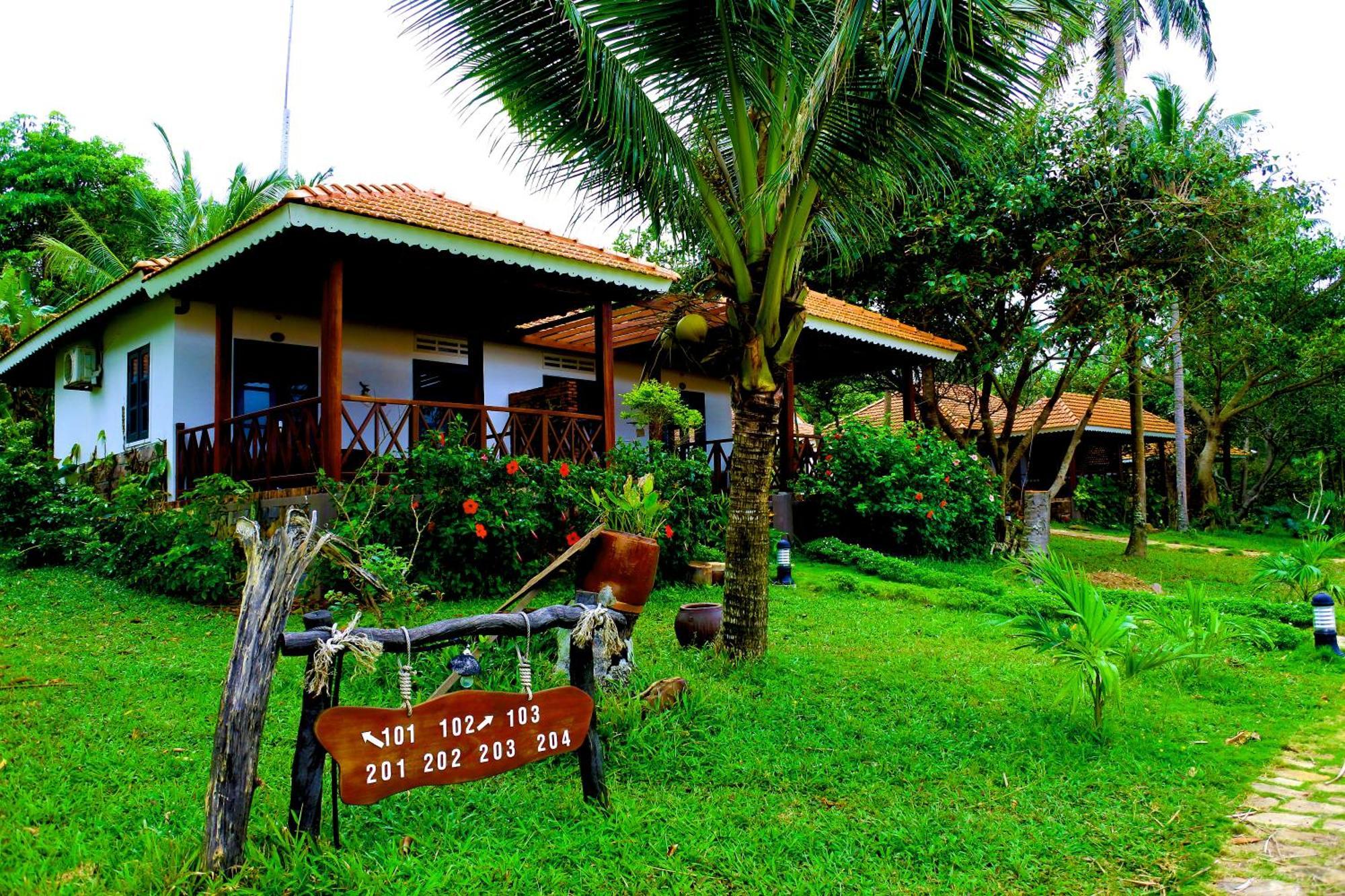 Deluxe Bungalow with Sea View